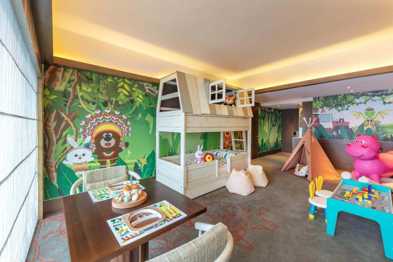 Khách sạn Pan Pacific 5*